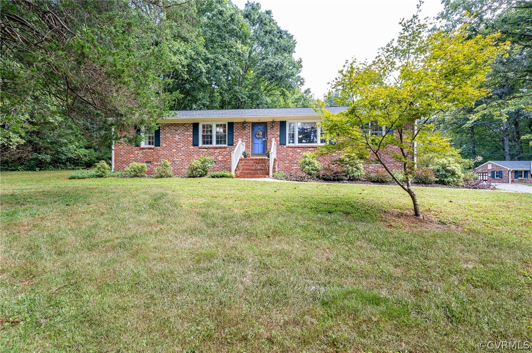12302 Birchlake Cir