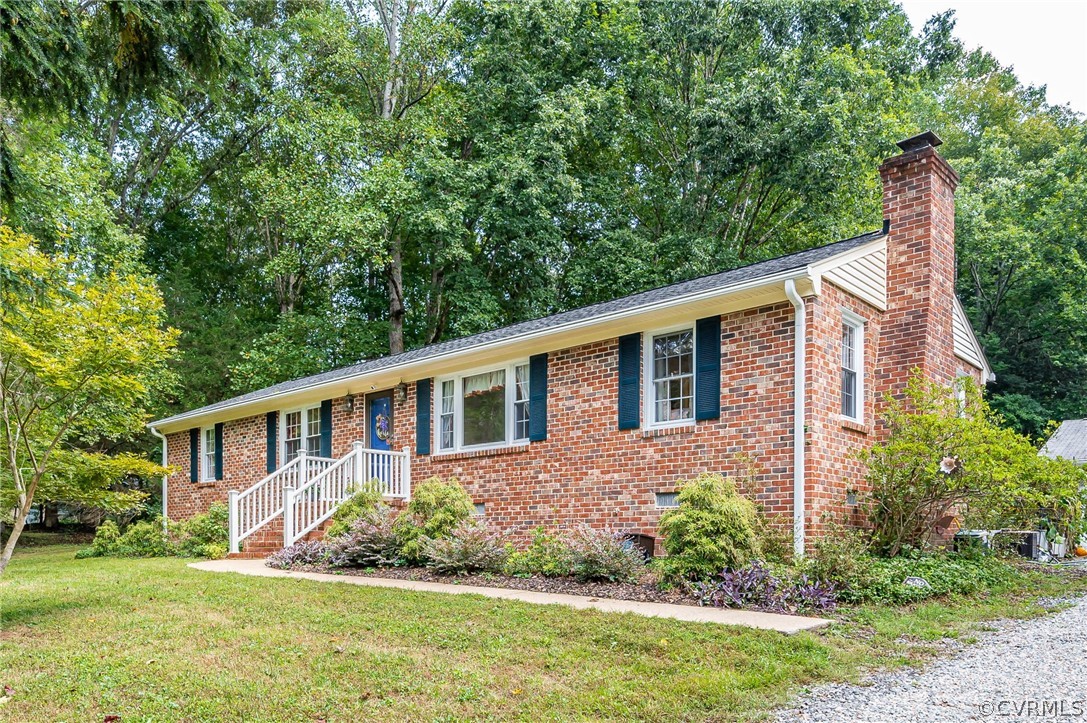 12302 Birchlake Cir