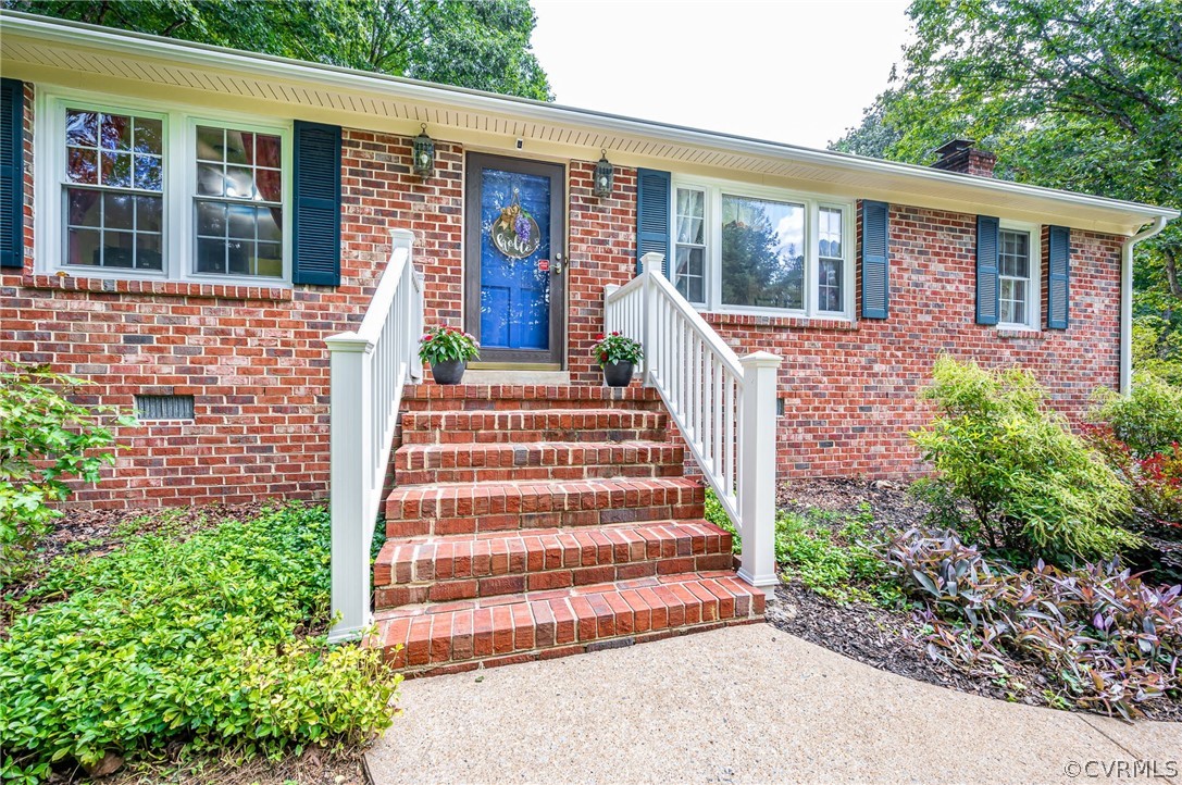 12302 Birchlake Cir