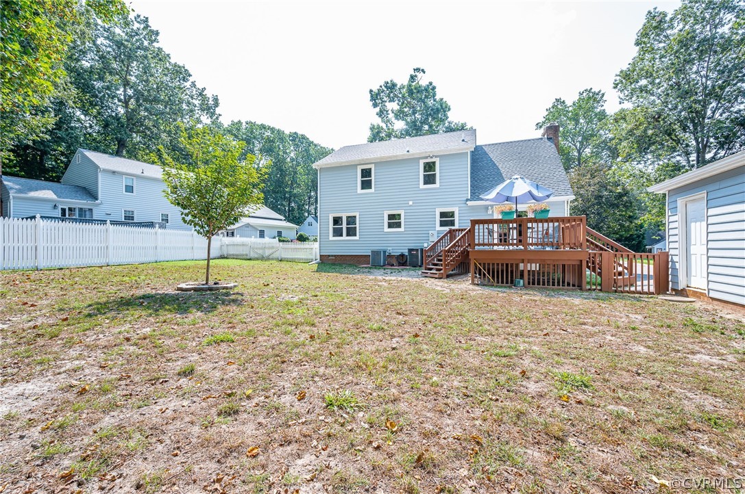 10400 Hamlin Dr