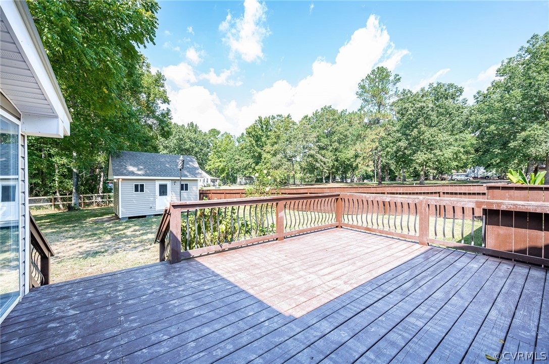 15906 Exter Mill Rd