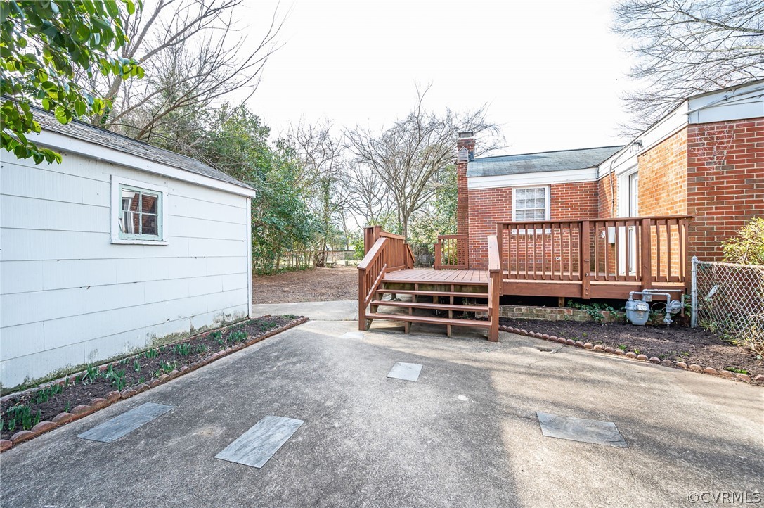 817 Orchard Rd