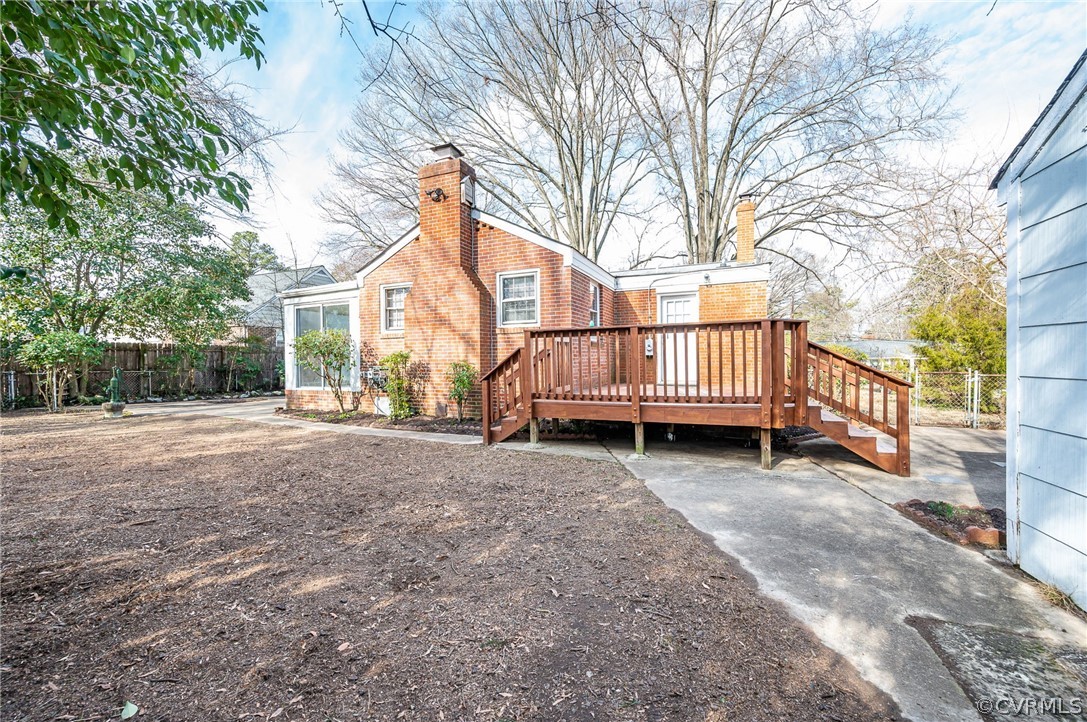 817 Orchard Rd