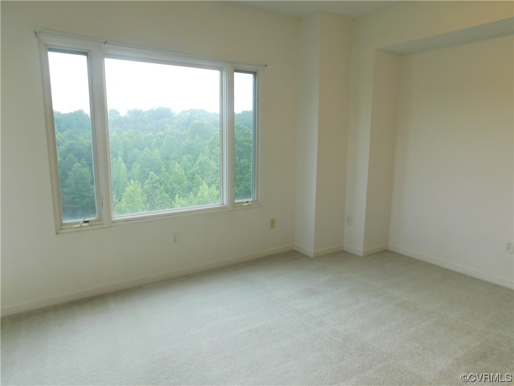 301 Beacon Ridge Dr Unit#501