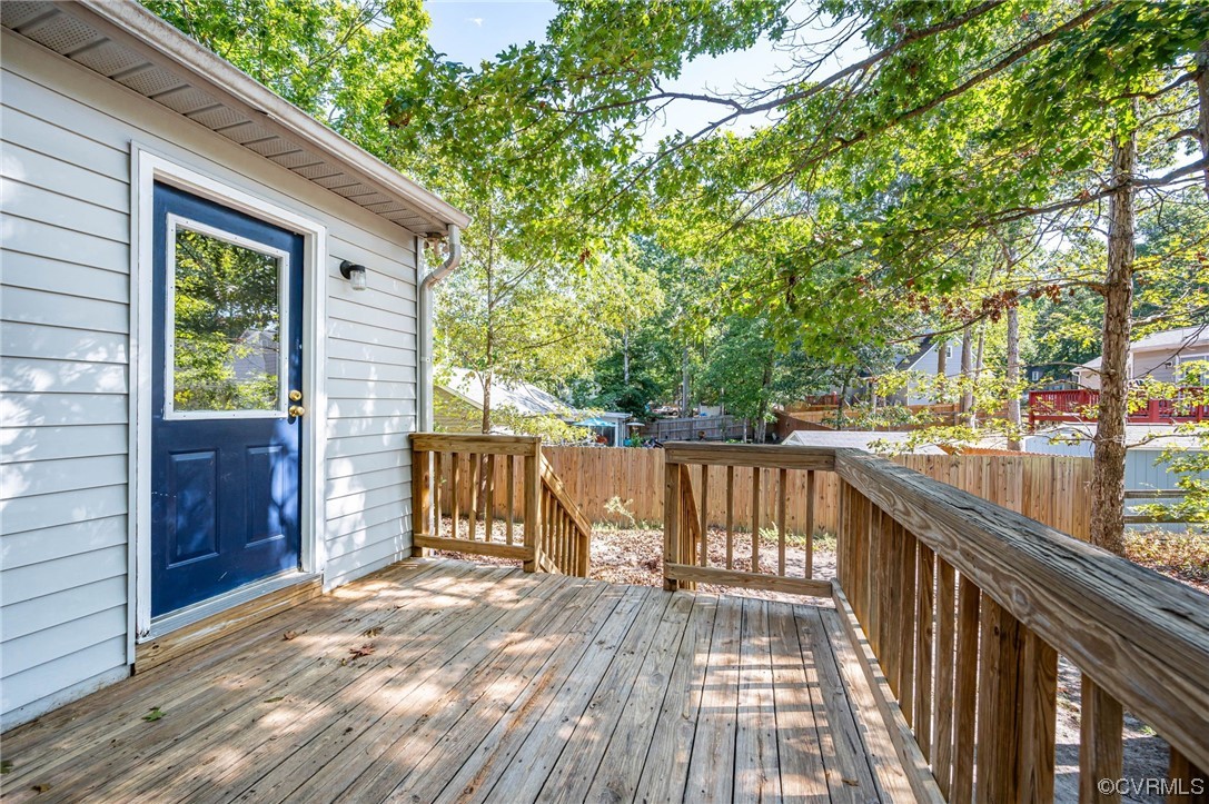 3315 Walnut Cove Ct
