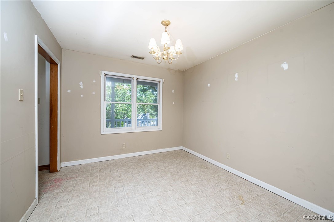 3315 Walnut Cove Ct