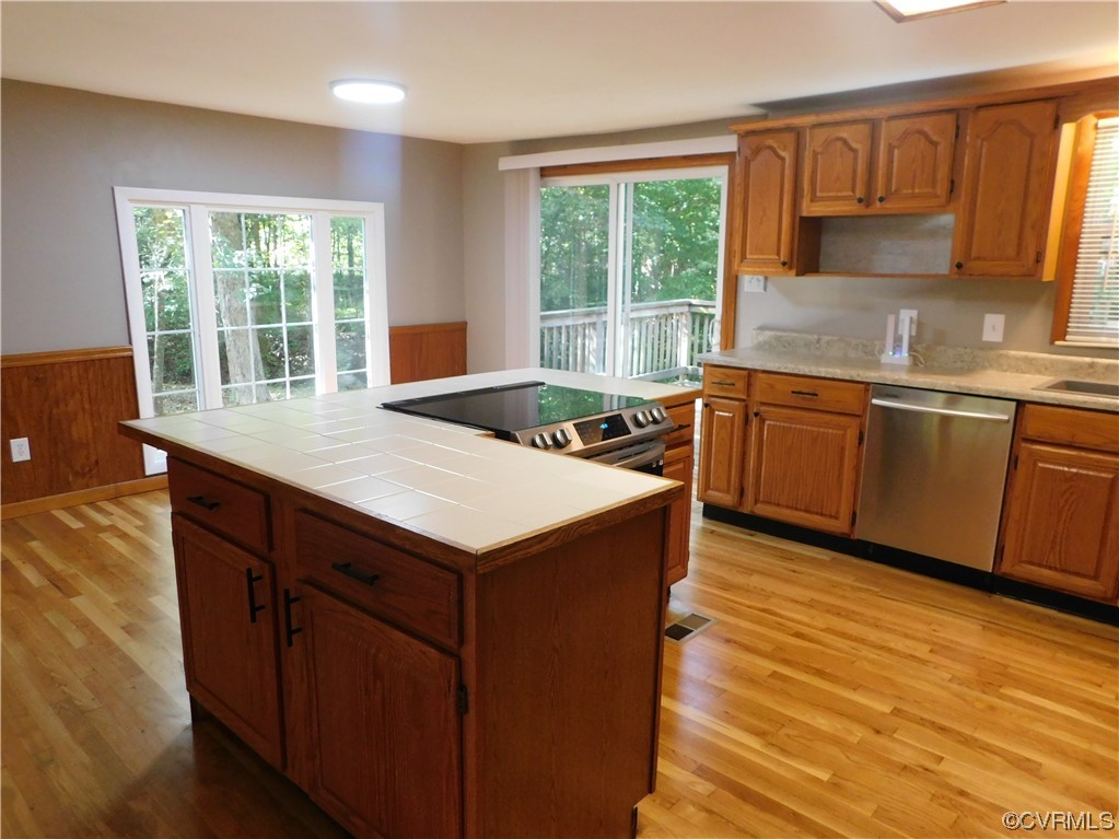 13205 Farm Brook Ct