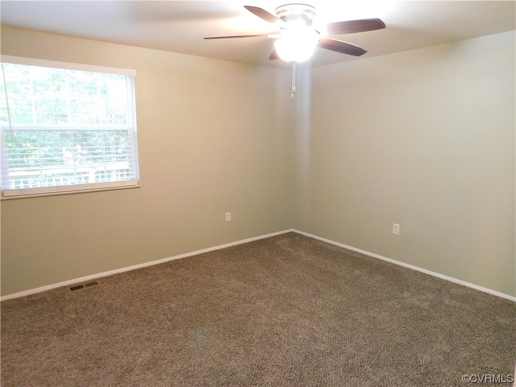 13205 Farm Brook Ct