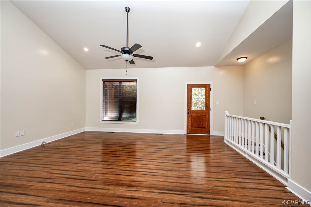 9080 Deep Creek Ct