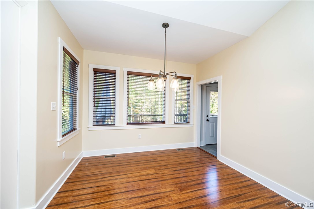 9080 Deep Creek Ct