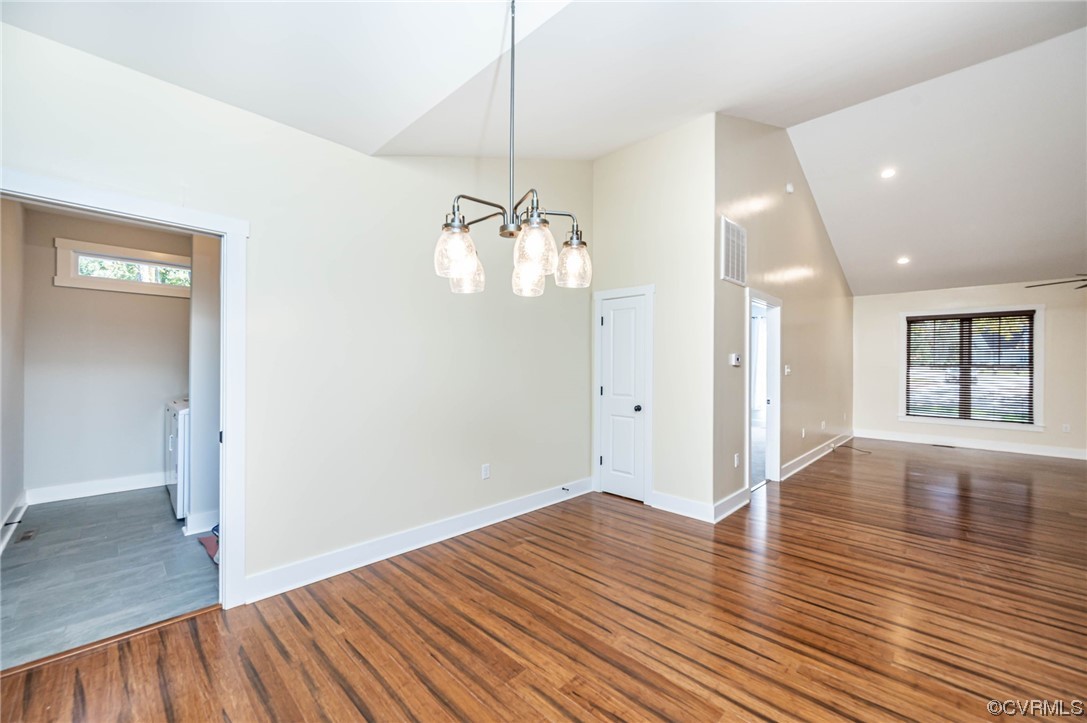9080 Deep Creek Ct