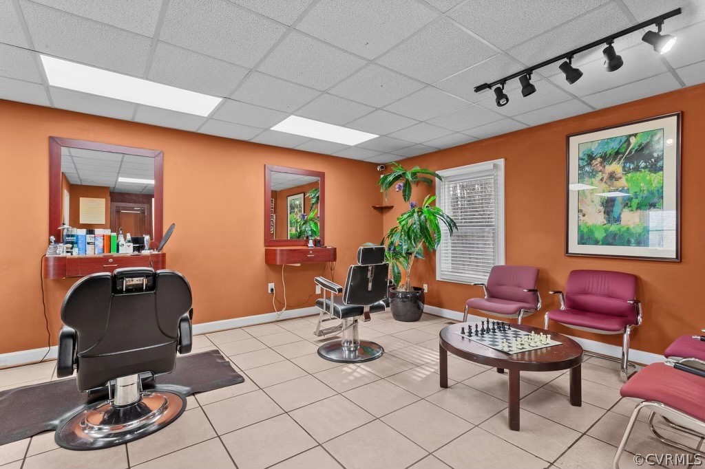 1217 Mall Dr