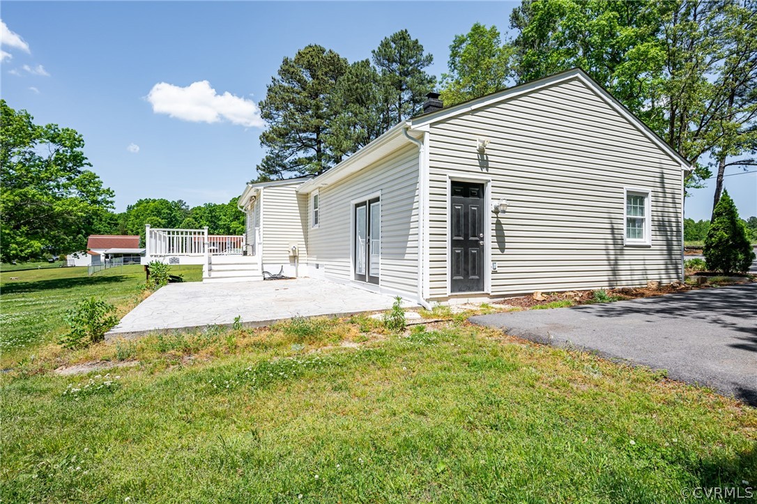 5821 Woodpecker Rd