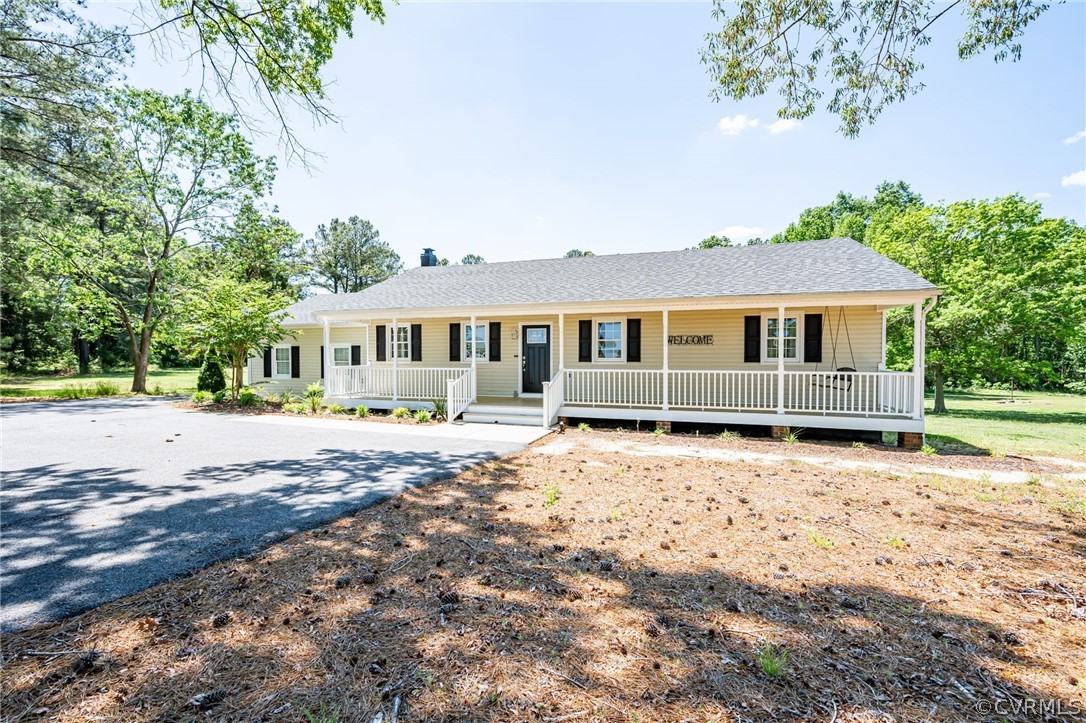 5821 Woodpecker Rd