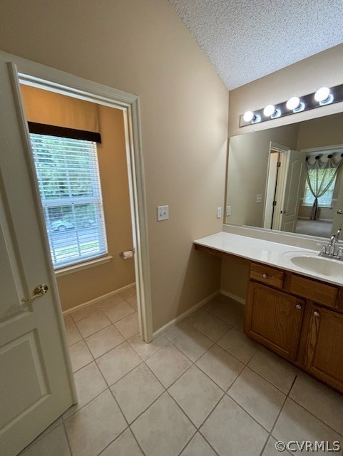 11 Claiborne Dr