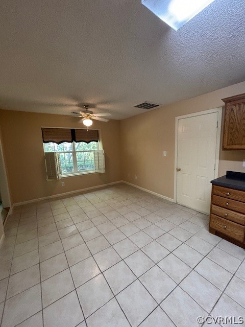 11 Claiborne Dr