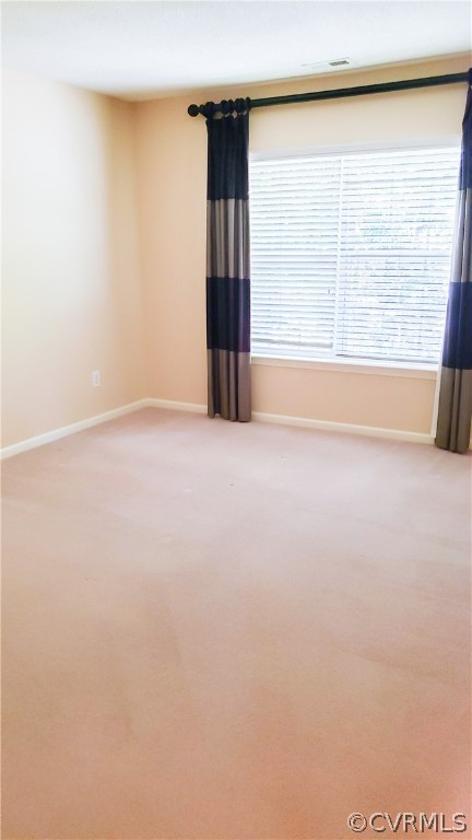11 Claiborne Dr