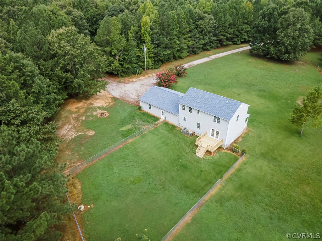 21521 Runaround Ln
