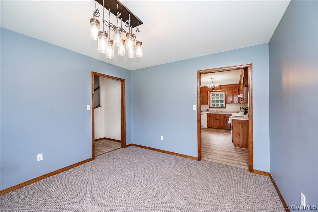 21521 Runaround Ln