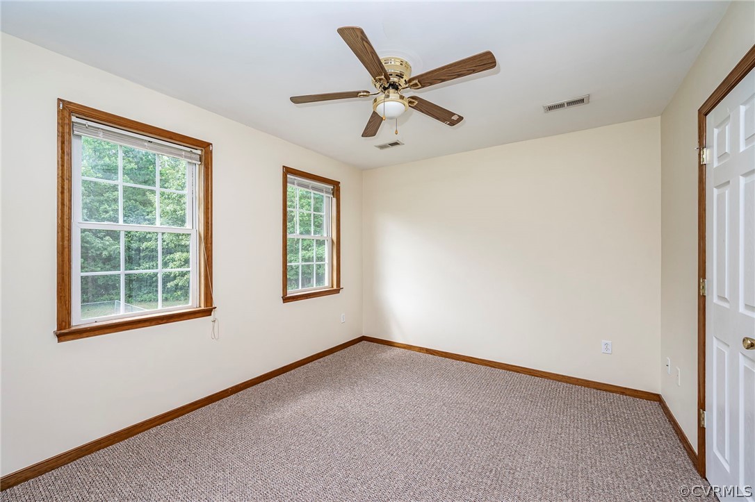 21521 Runaround Ln