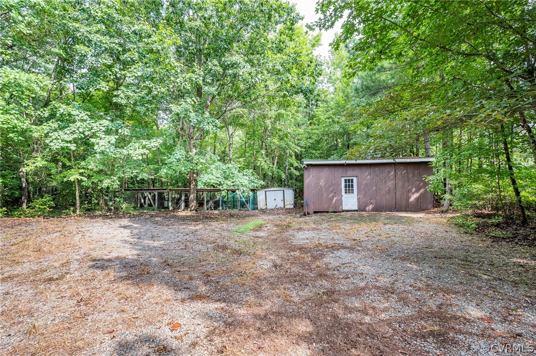 21521 Runaround Ln