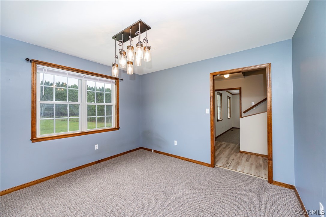 21521 Runaround Ln