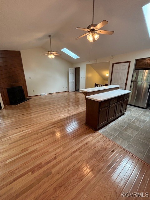 813 W 29th St