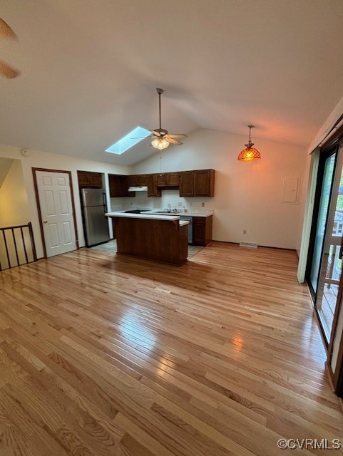 813 W 29th St