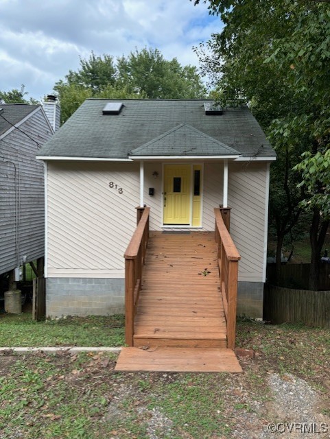 813 W 29th St