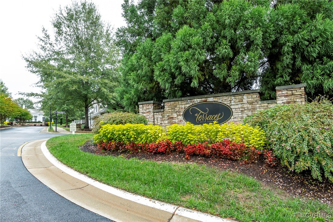 5200 Creek Heights Dr