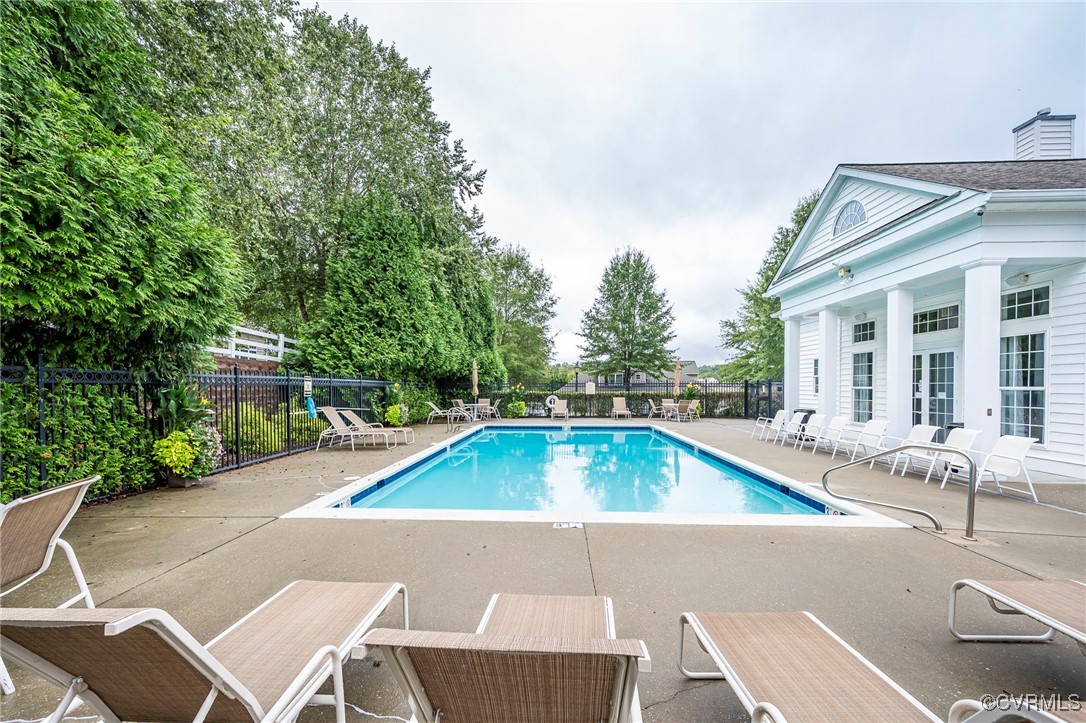 5200 Creek Heights Dr