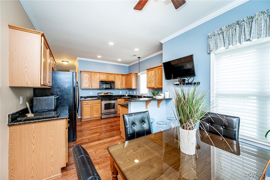 5200 Creek Heights Dr