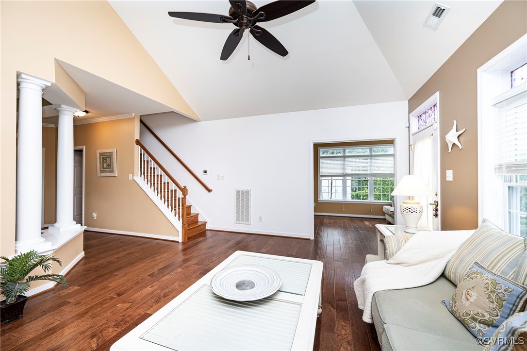 5200 Creek Heights Dr