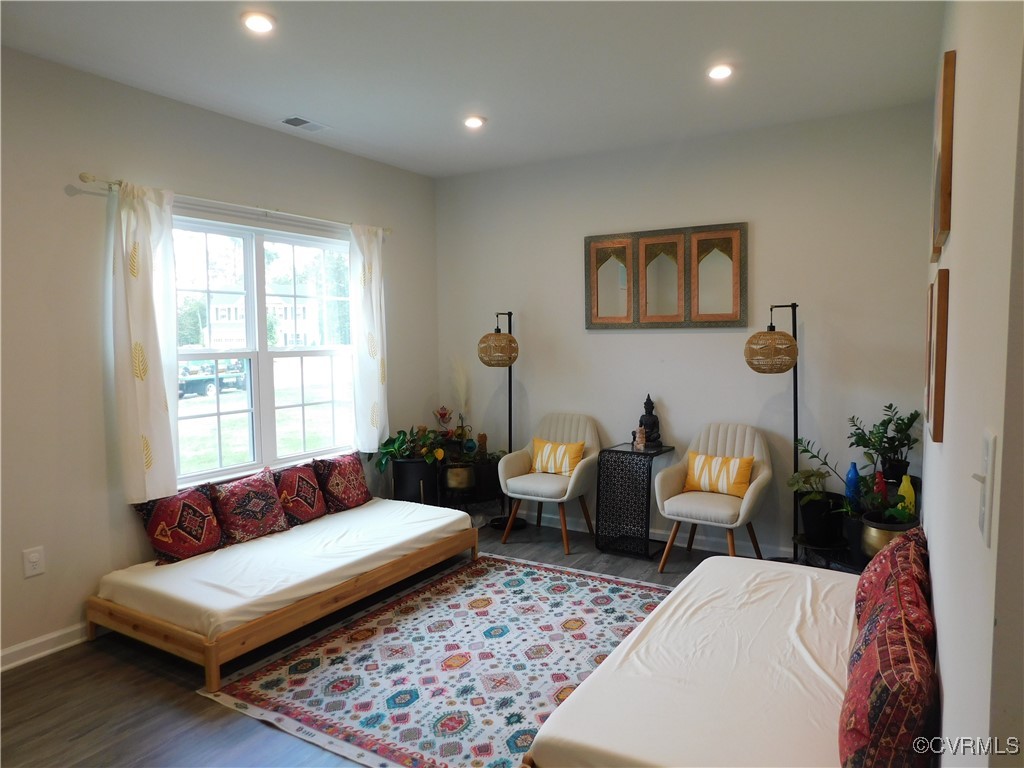 2212 Carters Bridge Pl