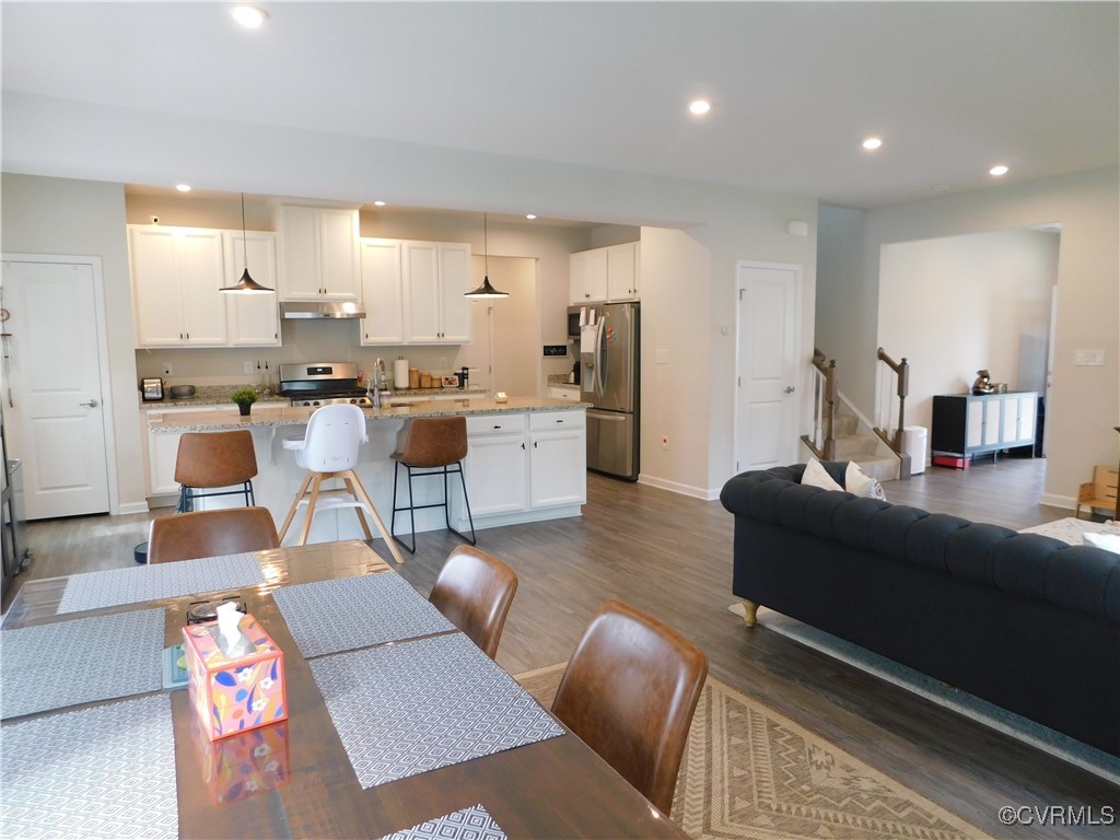 2212 Carters Bridge Pl