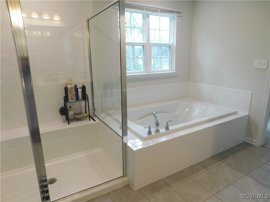 2212 Carters Bridge Pl