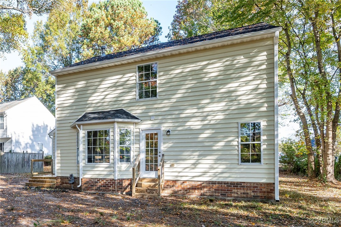 5924 Silver Oak Ln