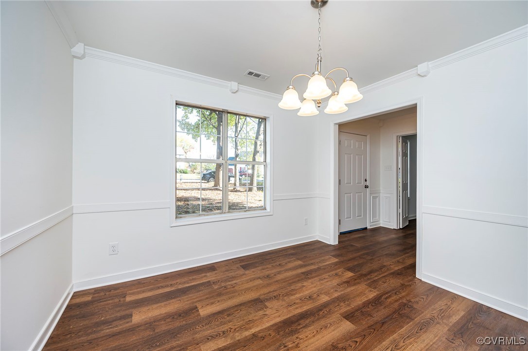 5924 Silver Oak Ln