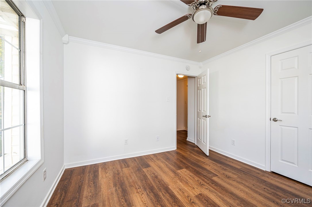 5924 Silver Oak Ln