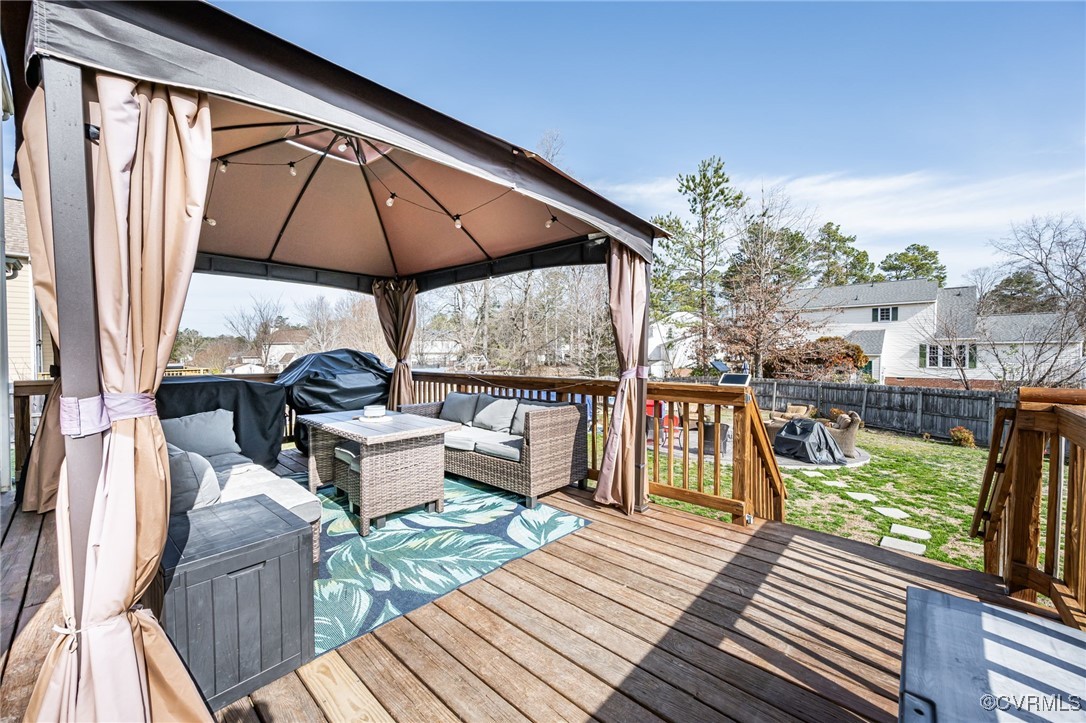 7607 Whirlaway Dr