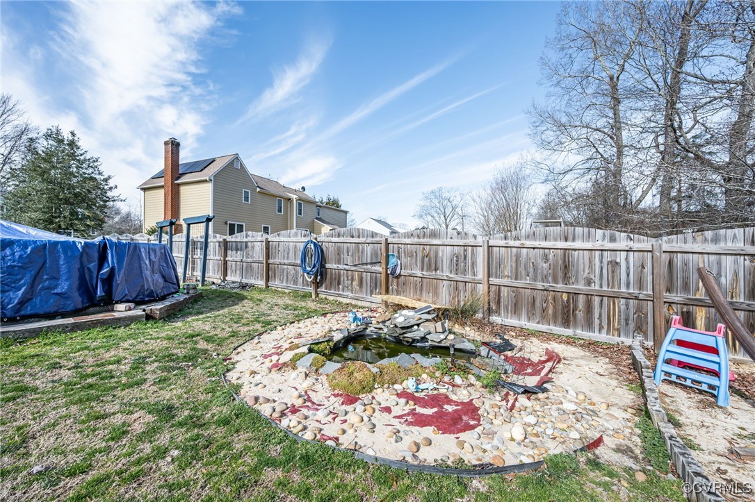 7607 Whirlaway Dr