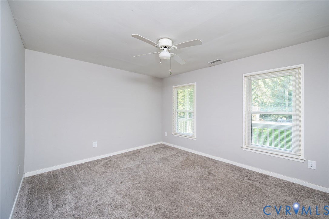 10306 Lifford Ln