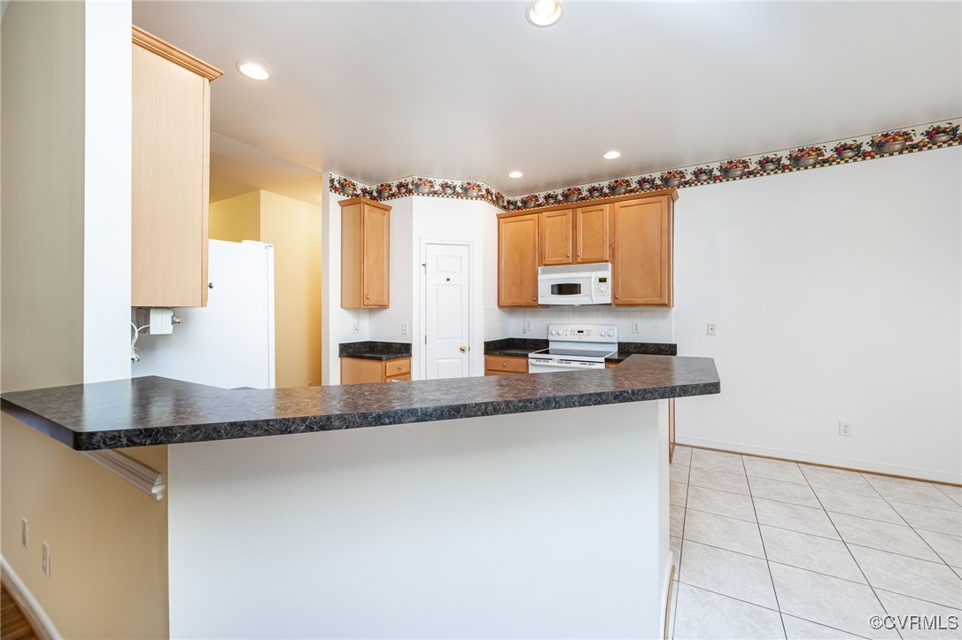 6784 Arbor Meadows Dr