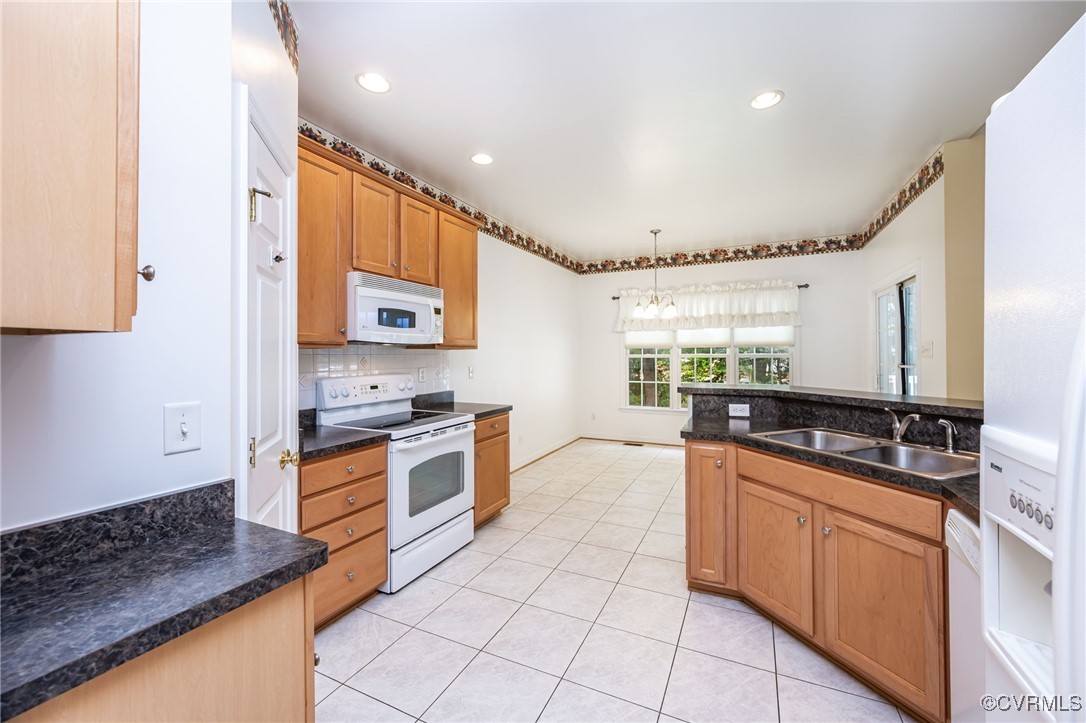 6784 Arbor Meadows Dr