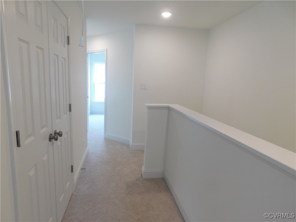 7004 Leire Ln
