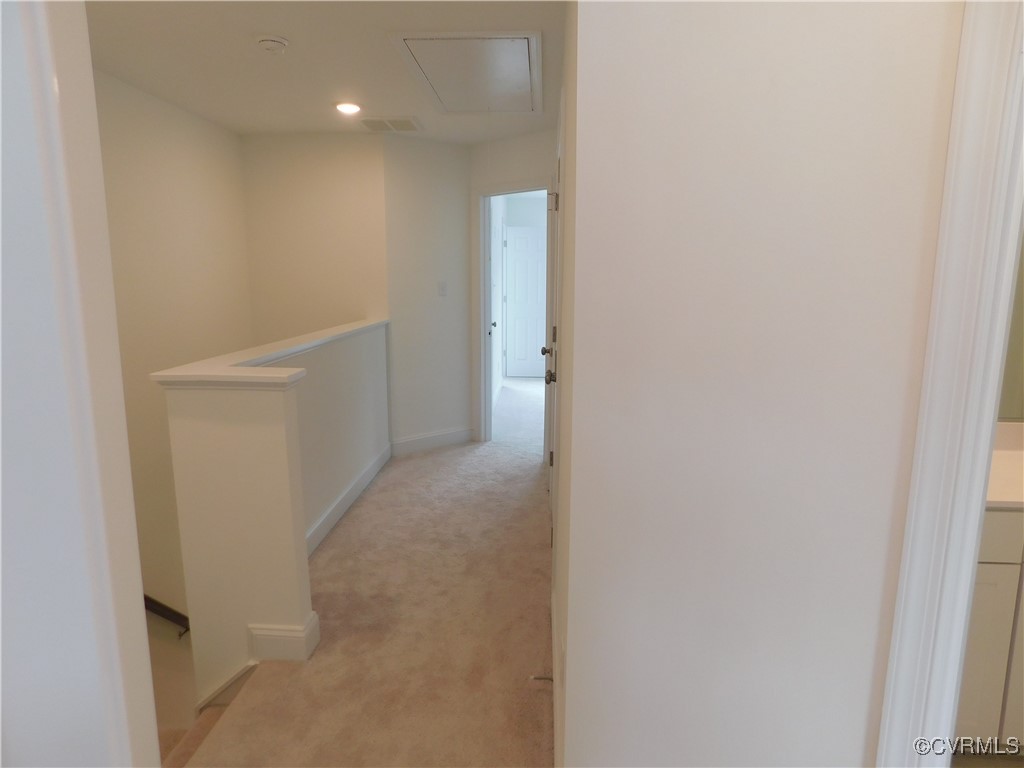 7004 Leire Ln