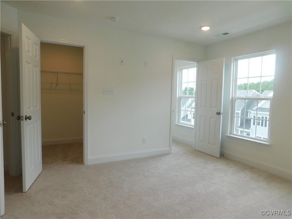 7004 Leire Ln