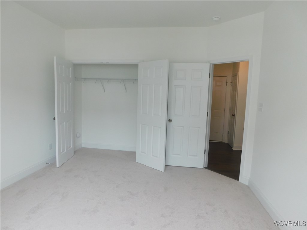 7004 Leire Ln