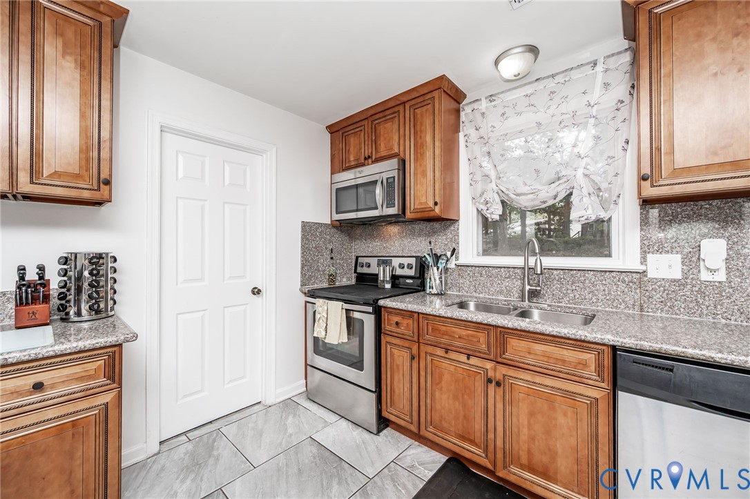 5302 Greatbridge Ter