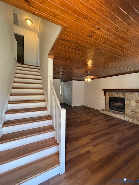 9401 Fenestra Cir